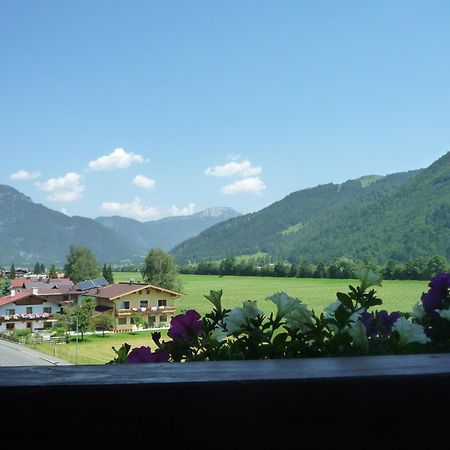 Hotel Neuwirt بوخن المظهر الخارجي الصورة