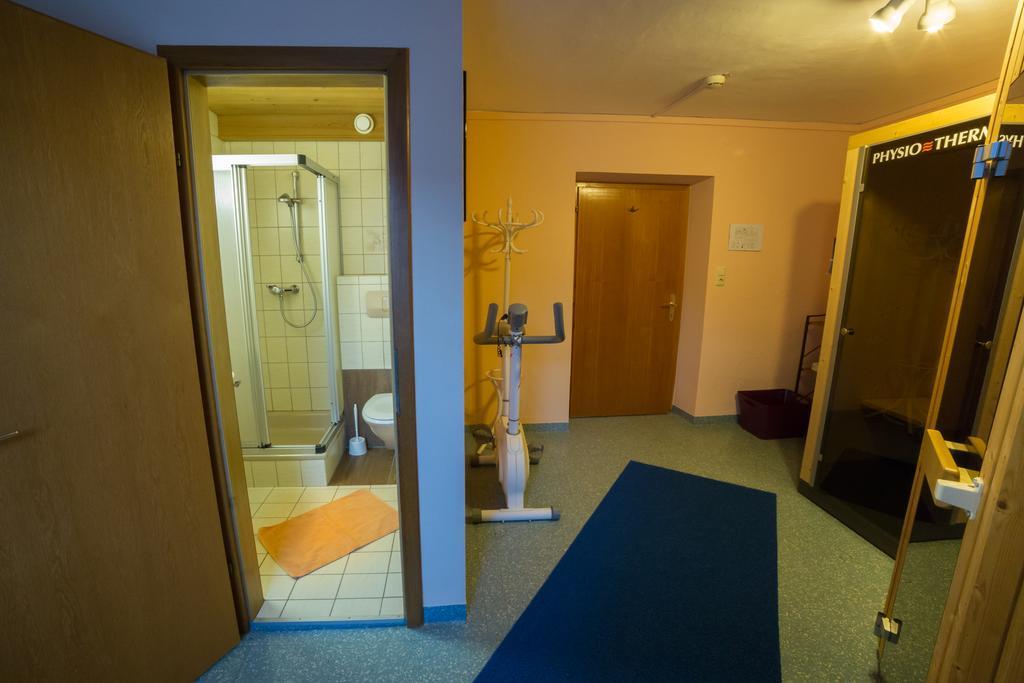 Hotel Neuwirt بوخن المظهر الخارجي الصورة